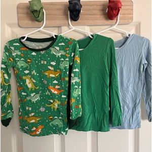 Little sleepies & Kyte T-shirt bundle